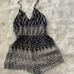 NWT Papaya Junior blue & white romper size L